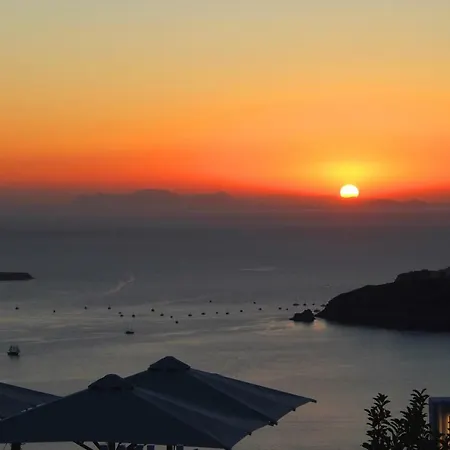 Apartment Renieris Imerovigli (Santorini)